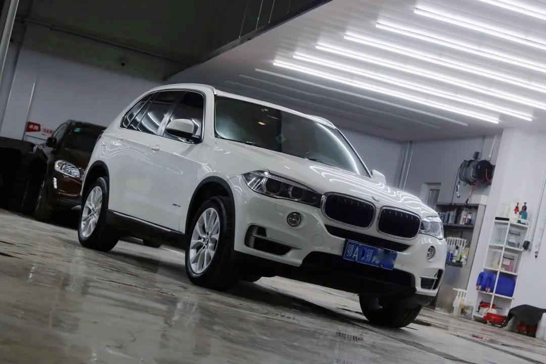 宝马x5翻新全过程,宝马x5老车翻新重庆渝北