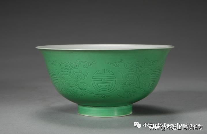 雍正乳白釉瓷器 (雍正年代青釉瓷器)