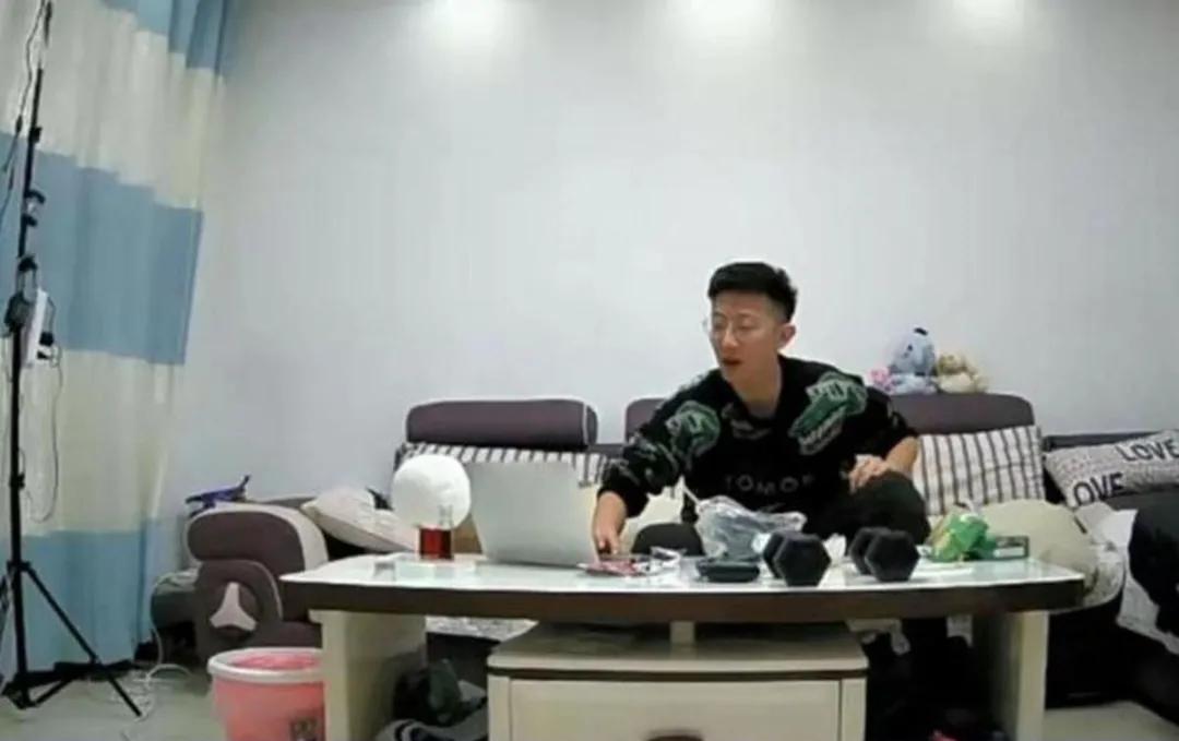 揭秘凶宅试睡员工资,凶宅试睡员工资一晚有10万元吗