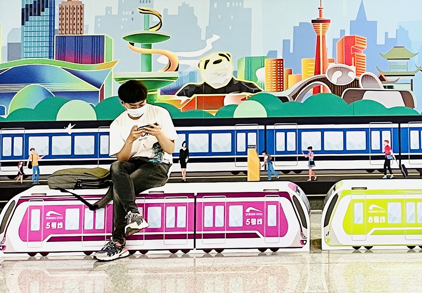 地铁广告争议,地铁广告反映了什么