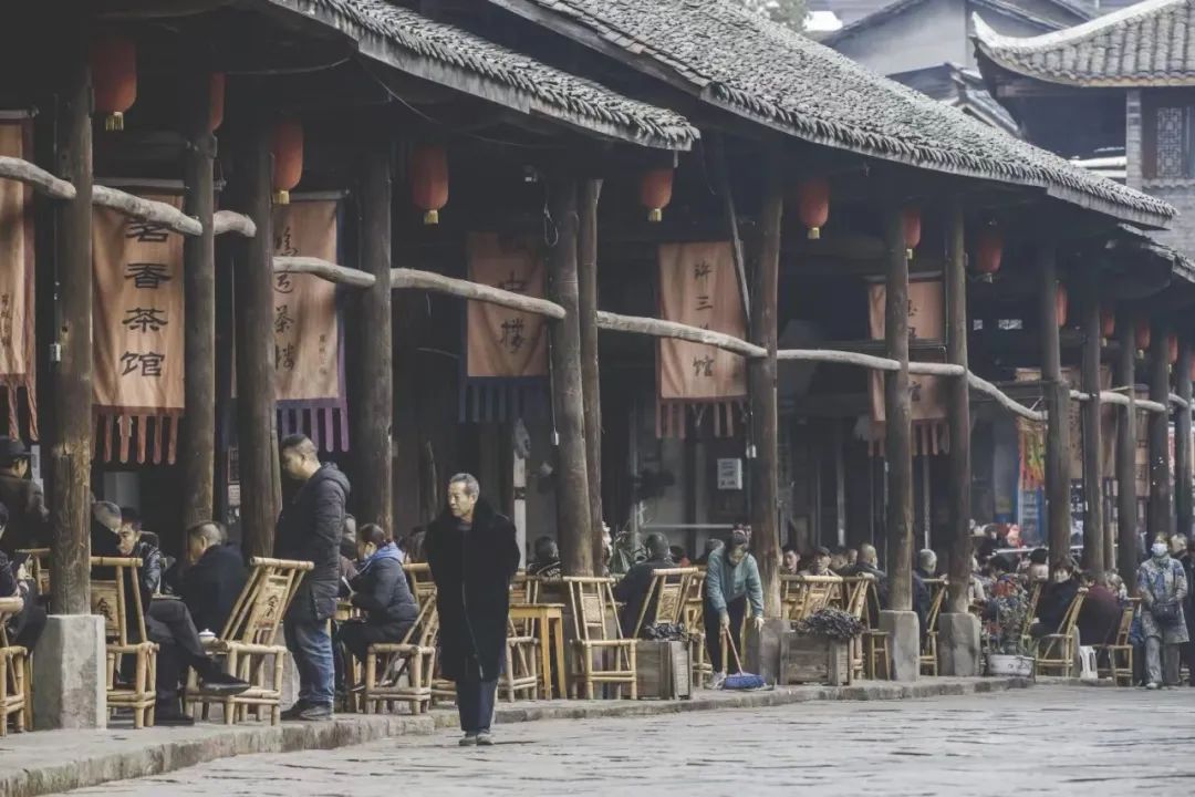 比成都好吃的火锅店,这座小城比杭州撩人美食不输潮汕