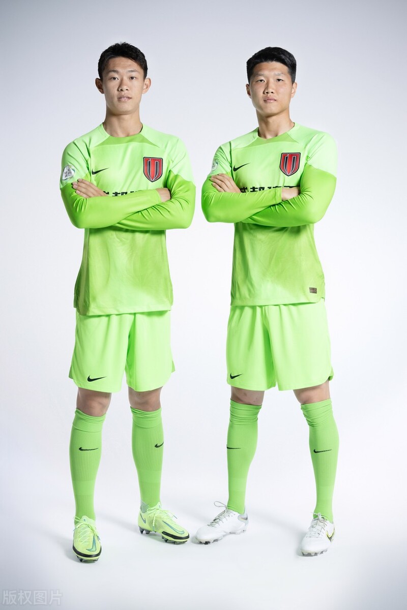 成都蓉城艾克森图片,成都蓉城写真