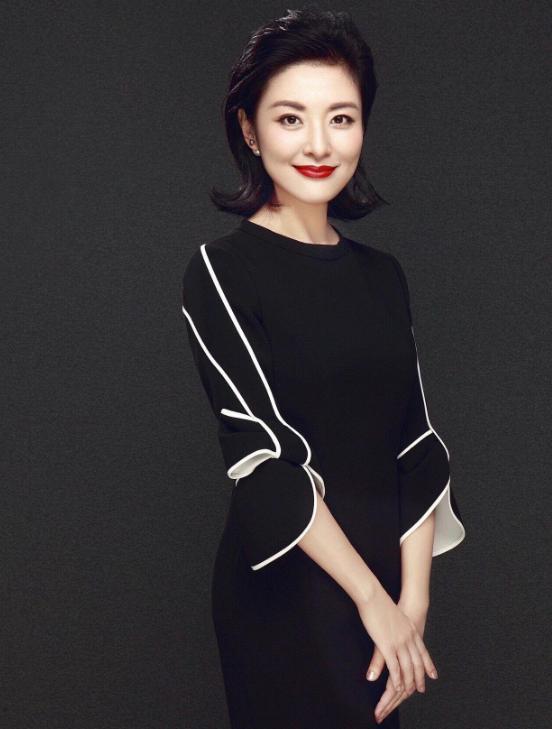 至今未婚的五位央视女主持人,14位央视美女主持人今昔对比