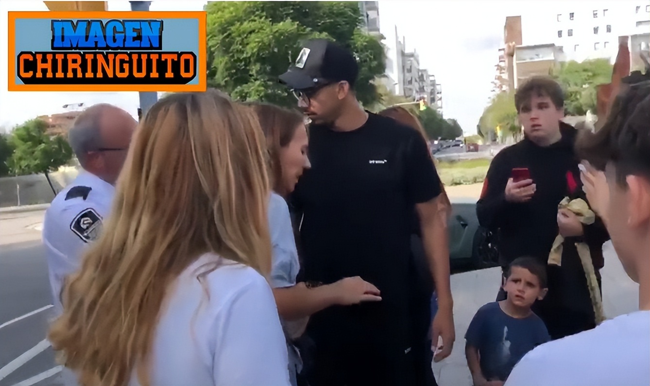 逗妹吐槽：穆帅手下大中锋，过掉门将打边网，他就是？