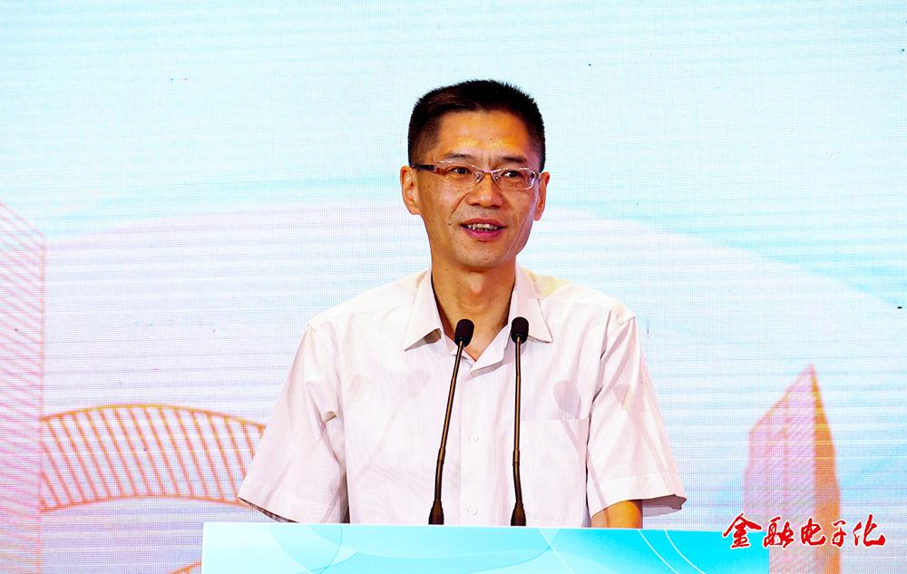 农信系统数字化转型典型案例,农村商业银行数字化转型