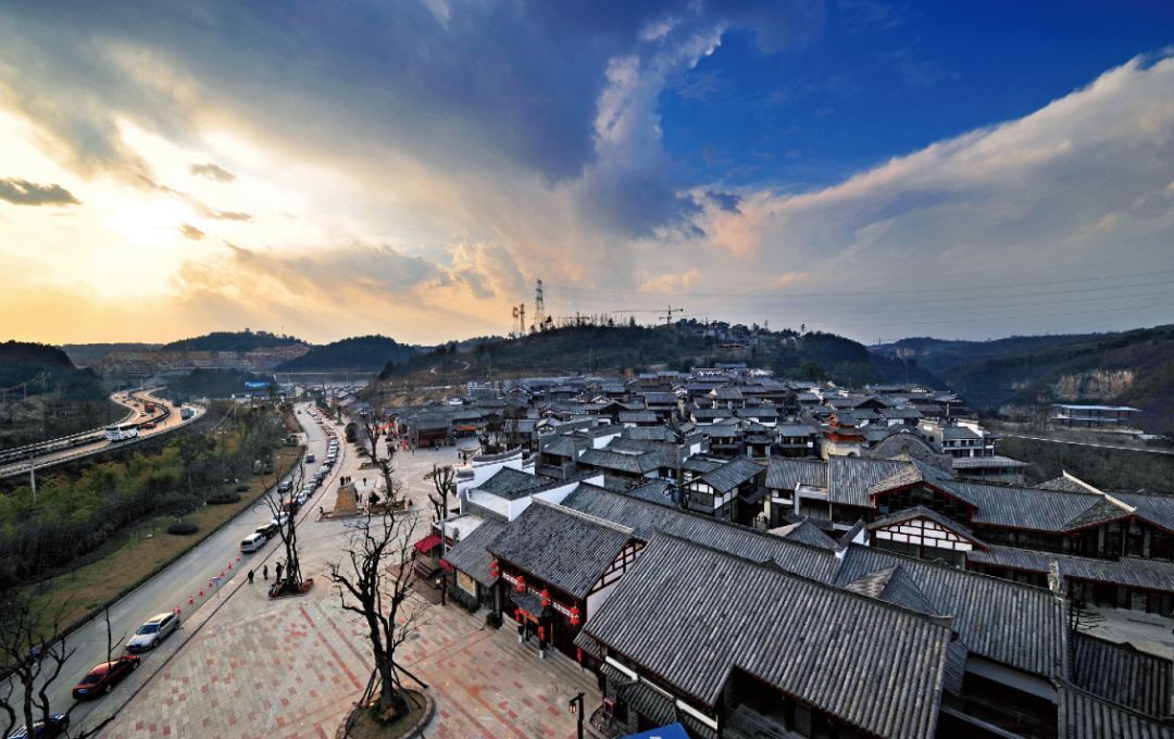 云贵高原秘境探险,乌蒙山腹地探索之旅