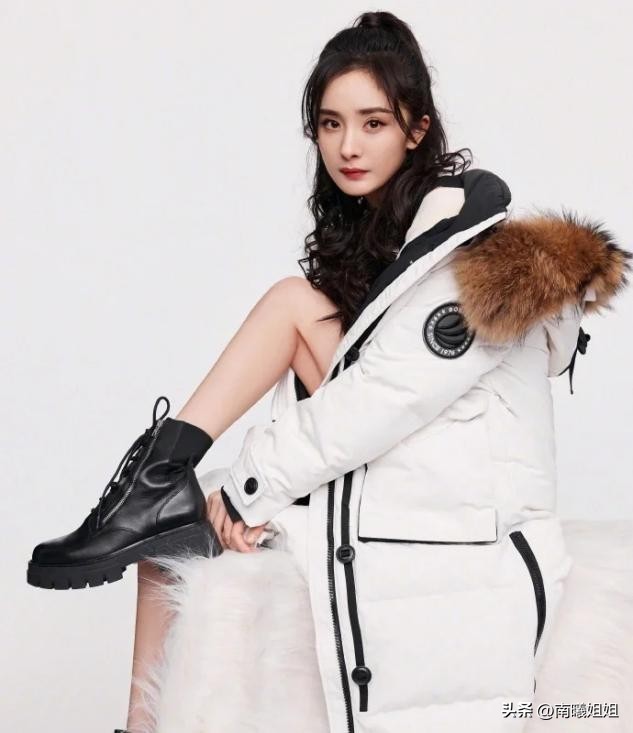 杨幂穿的鞋子马丁靴,杨幂同款鞋子厚底小白鞋