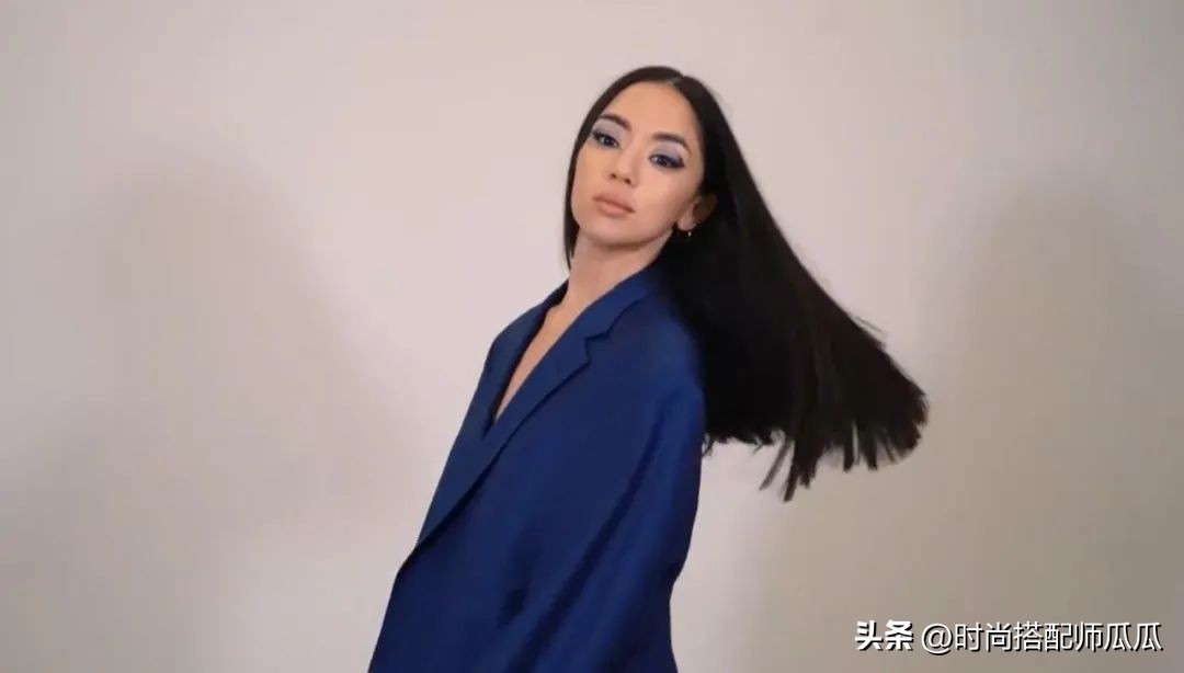 韩式齐肩烫发显脸小,发量多适合的烫发齐肩显脸小