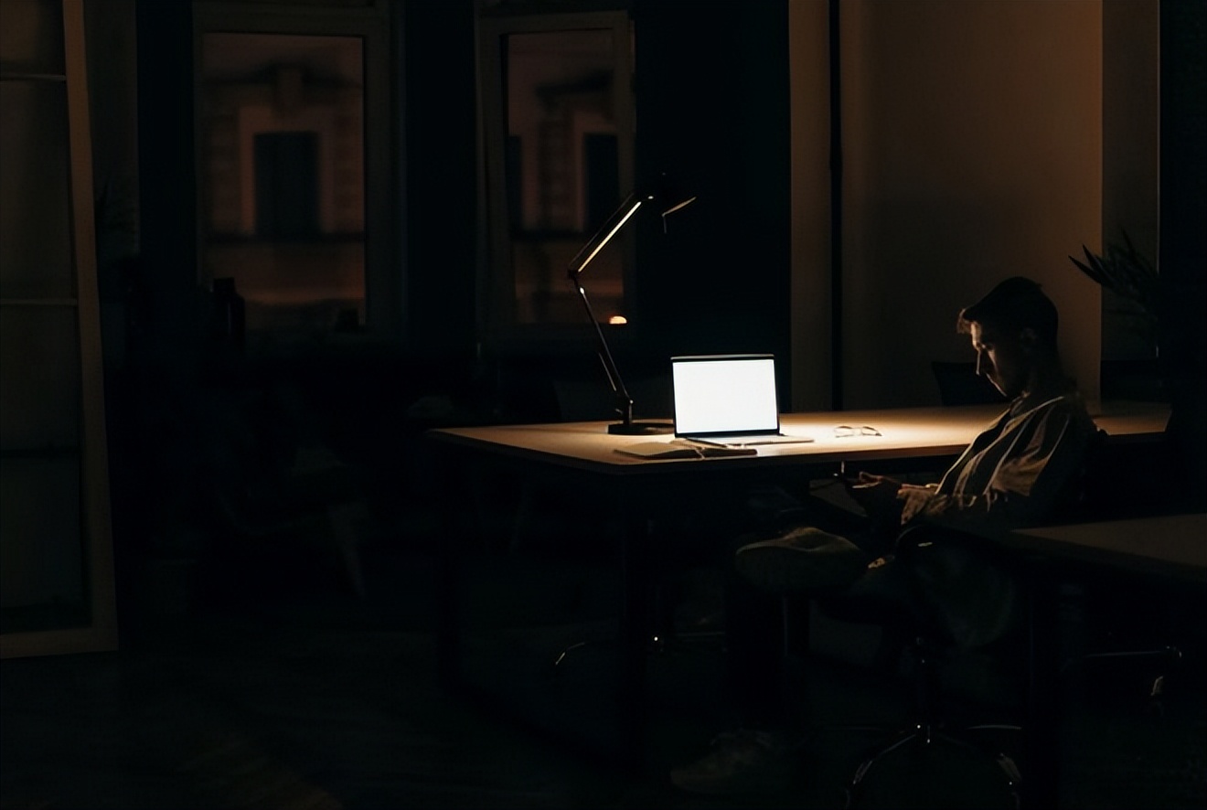 世界杯决赛有多拼,中年人为了世界杯有多拼