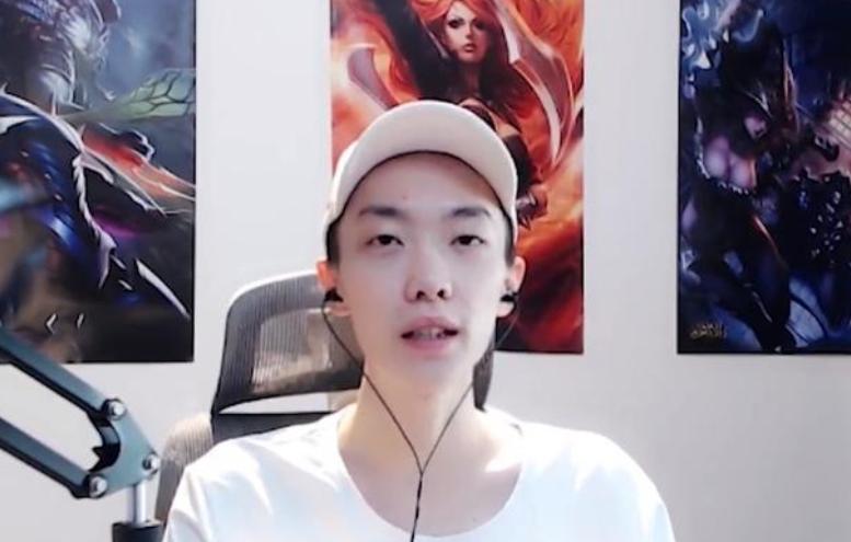 uzi解说德杯比赛全视频,uzi解说德杯预选赛决赛