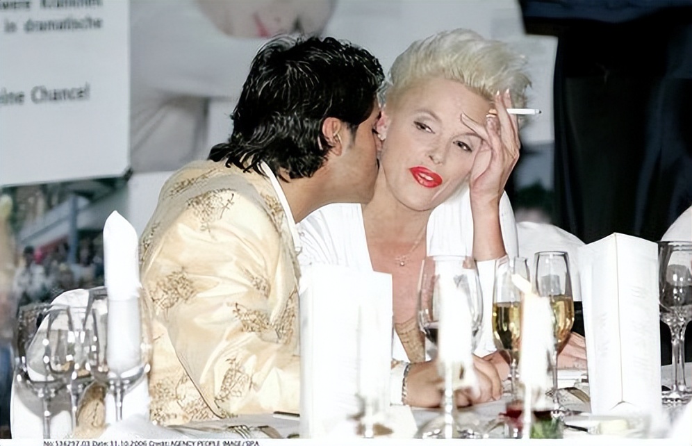 史泰龙前妻布丽吉特年轻时照片,史泰龙前妻布里吉身高多少