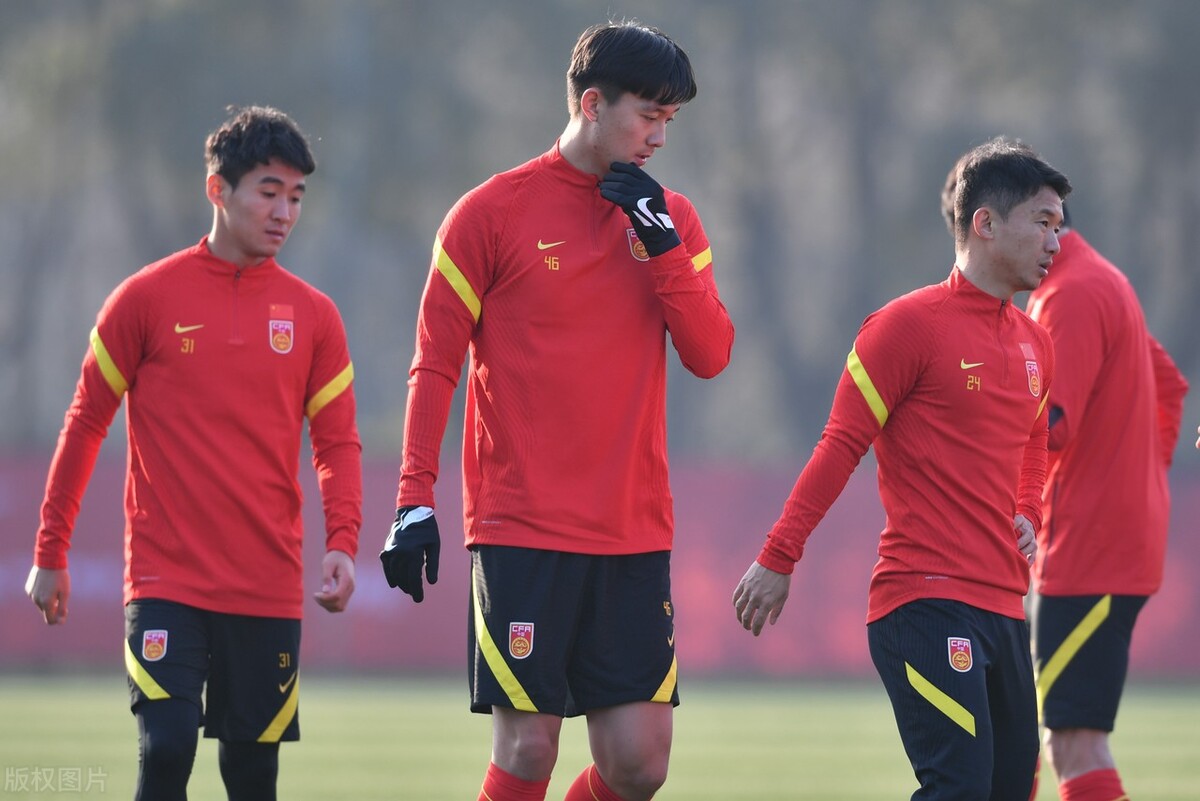 5大媒体热评国足表现,韩国球迷评价国足