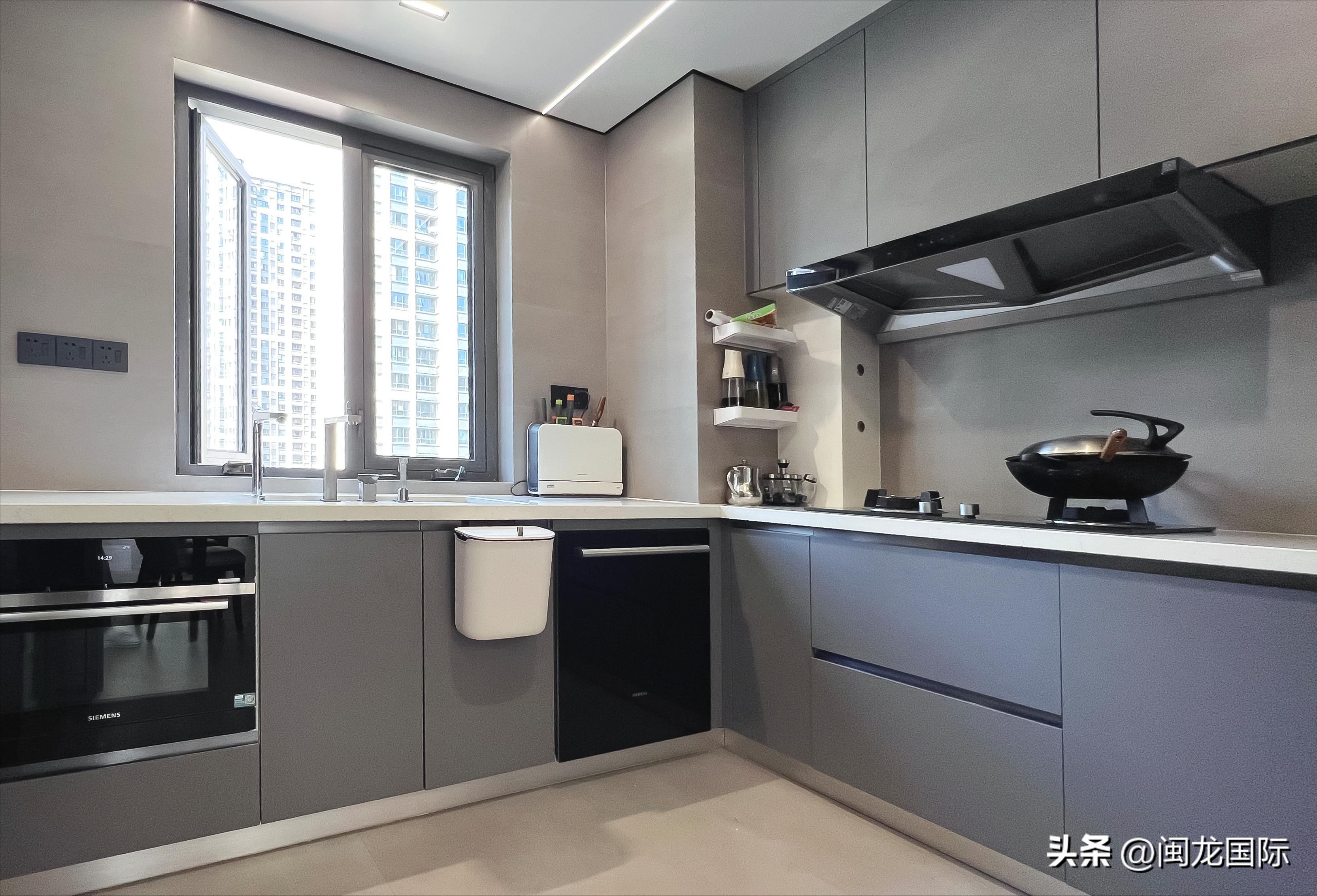 志邦欧派全友定制哪家更好,志邦定制与欧派定制