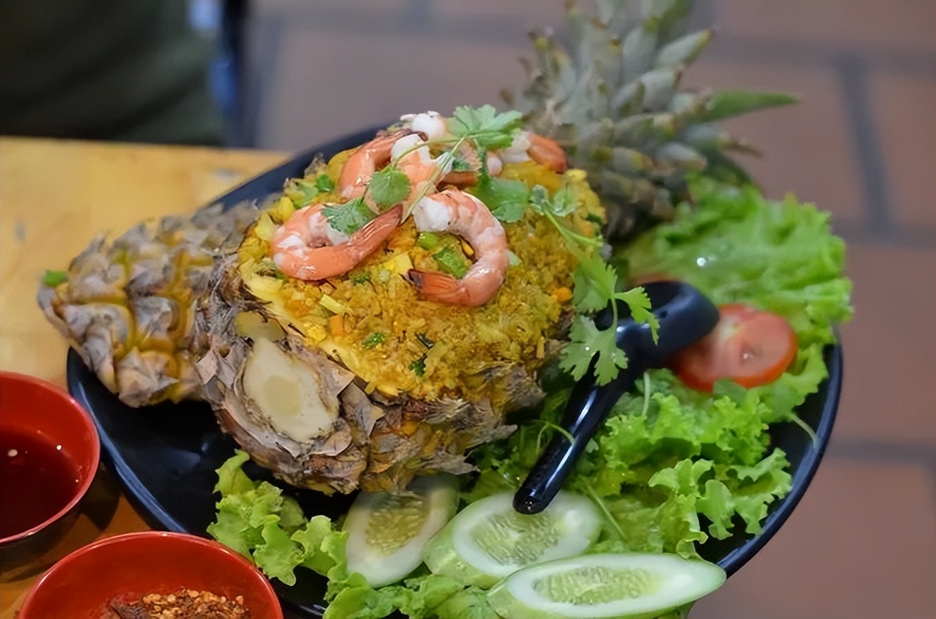 芽庄珊瑚岛海边 (东方夏威夷越南芽庄夜景)