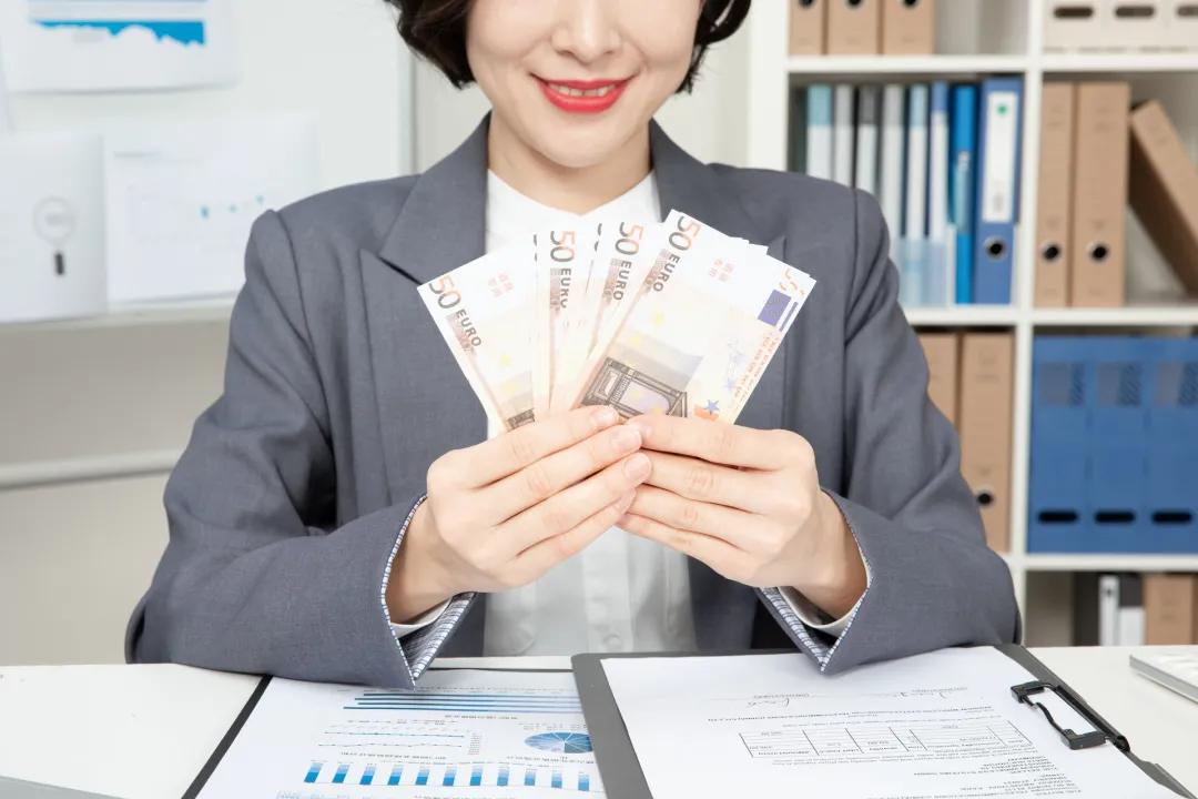 过年回去上班的感慨,过年回家才发现钱挣少了