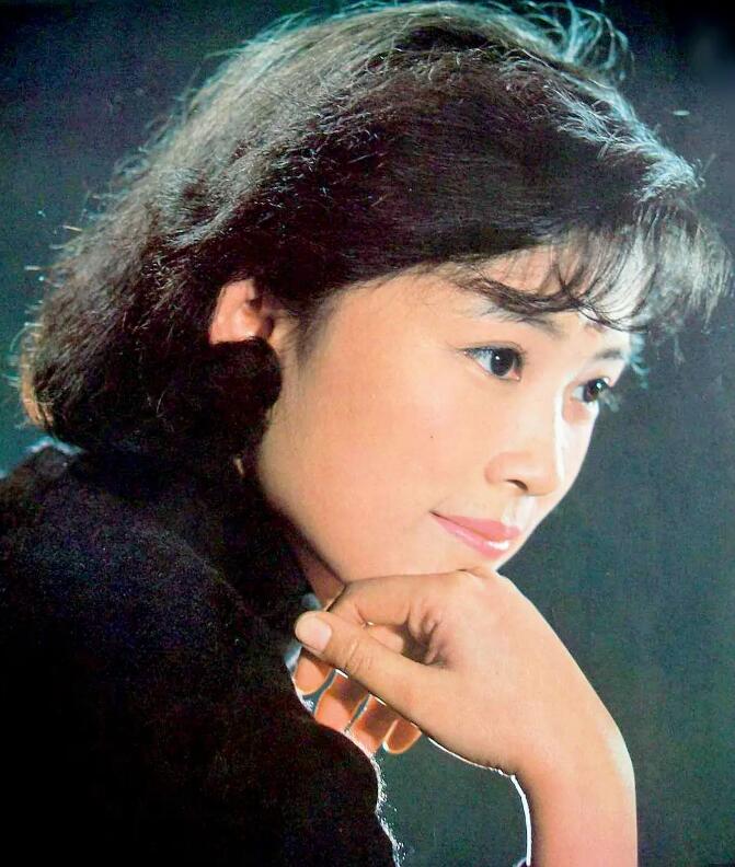 刘晓庆唐国强张纪中巅峰对决,刘晓庆唐国强最新消息