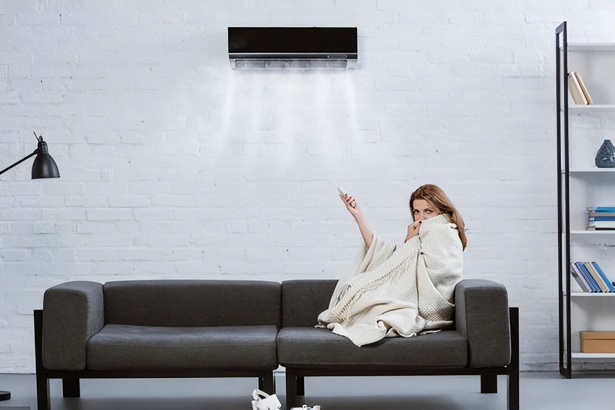 空调制热24度和制热26度哪个省钱,室内温度24度时空调开多少度