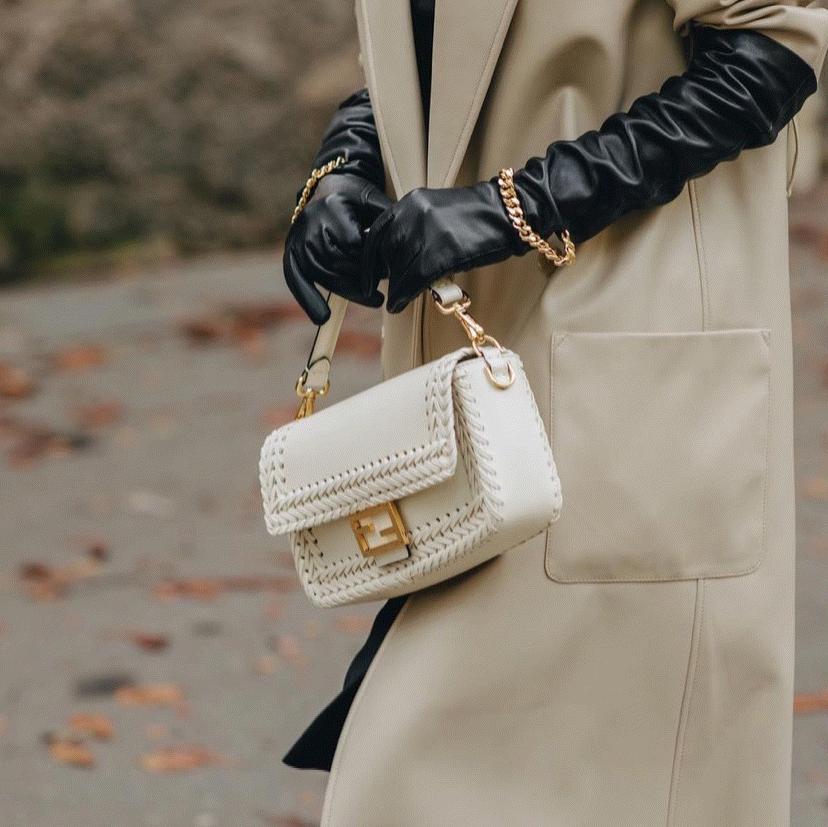 几年前的包还值得入手吗,永不过时的布包包