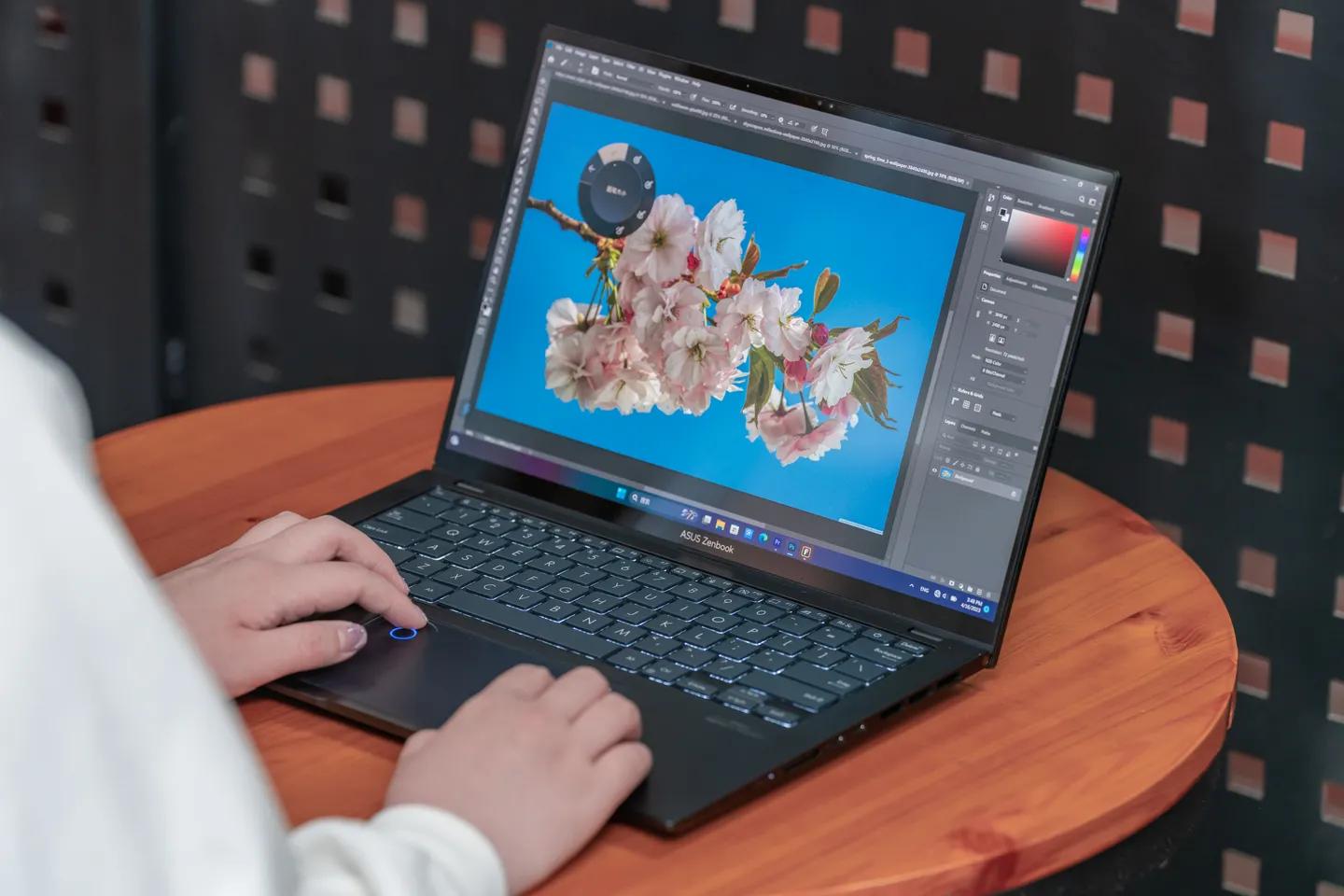 紫色笔记本电脑华硕灵耀pro测评,高端oled显示屏