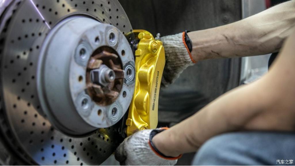 砂金石绿保时捷911改装,2016保时捷911改装黄色