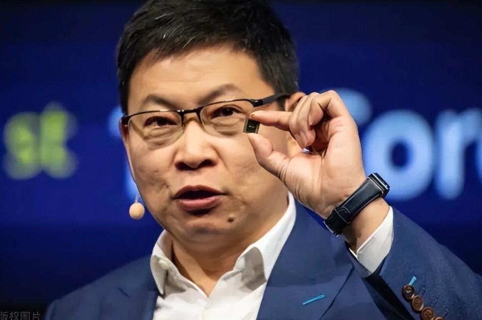 鍗庝负Mate60鏇濆厜,鍗庝负mate60绯诲垪鏇濆厜