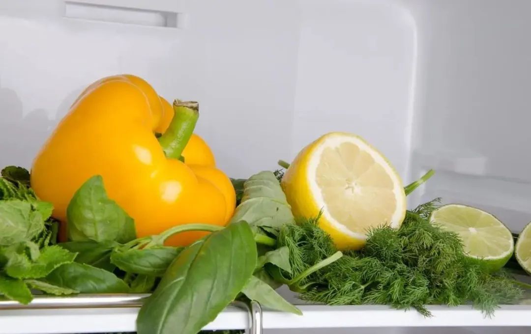 熟猪肉放冰箱久了有异味怎么处理,美的净味冰箱19分钟去除所有异味