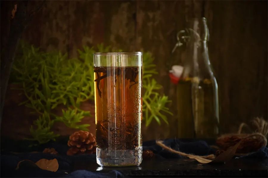 玻璃杯与盖碗紫砂壶的区别,怎么用紫砂壶来泡绿茶