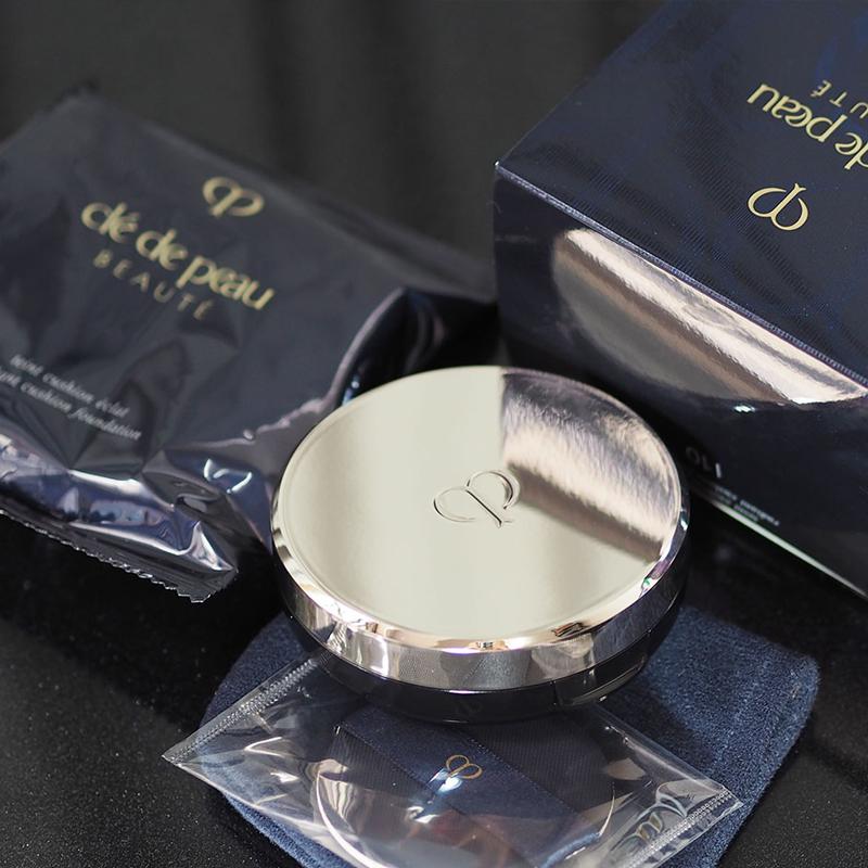 粉底液和气垫粉底液有什么区别呢,新手化妆适合用粉底液还是气垫