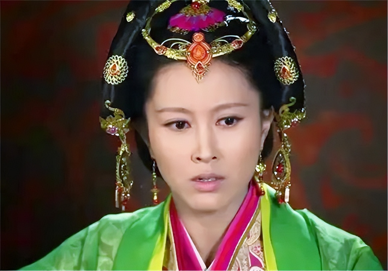 芈月和郑袖之间的关系是好还是坏,郑袖求大王让芈月几人回宫