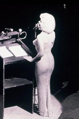 人间“毒药”，好莱坞玛丽莲·梦露的情史