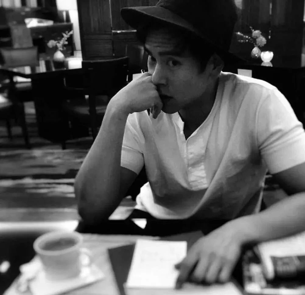 男星被爆,某男星被曝