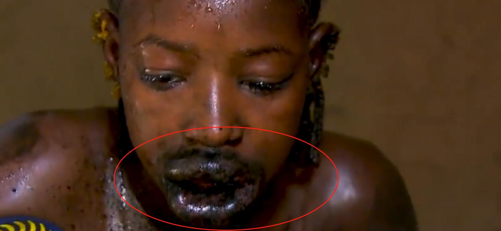 “黑肠嘴”？非洲富拉尼族，女性嘴唇“厚、黑、大”被认为是漂亮