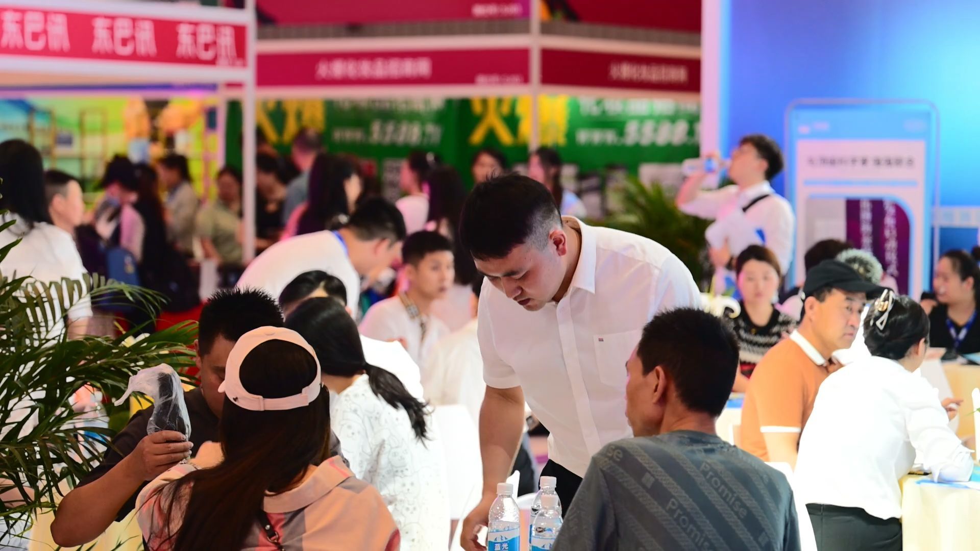 “洗脸吧”为何能成为当代年轻人的心头好？