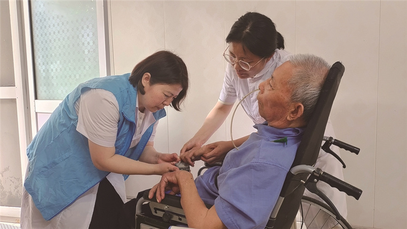 致敬提灯天使,致敬那些守护生命的提灯人