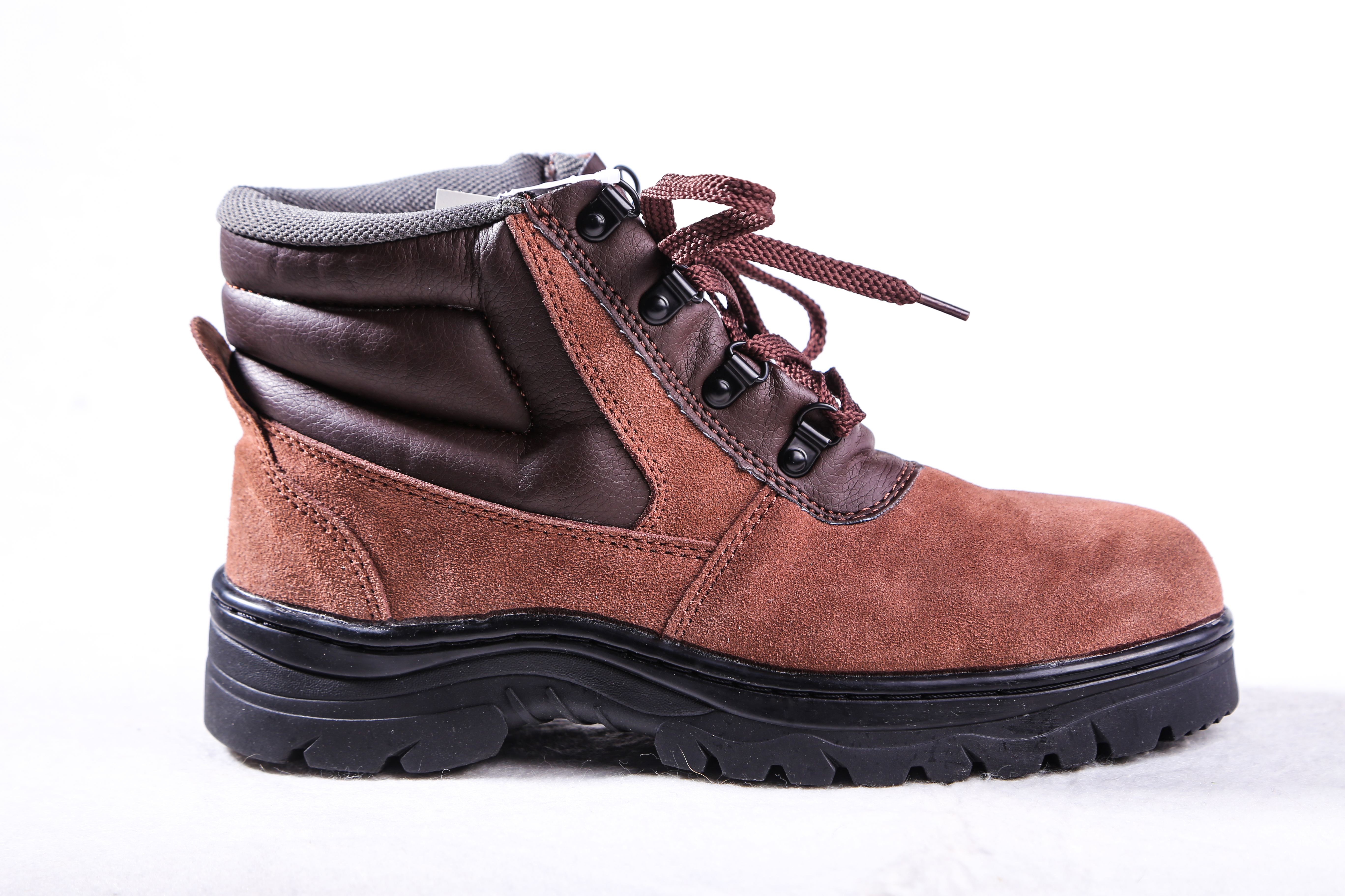 劳保鞋怎么选购,劳保鞋怎么鉴别好坏