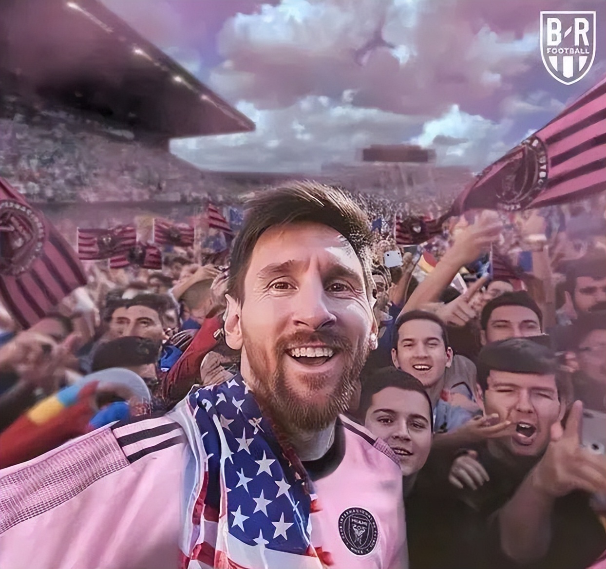 闯进场拥抱梅西球迷发声,球迷冲进球场拥抱梅西跑了多少米