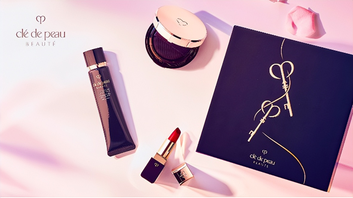 执此一钥爱启光耀CPB肌肤之钥倾呈七夕限定礼盒