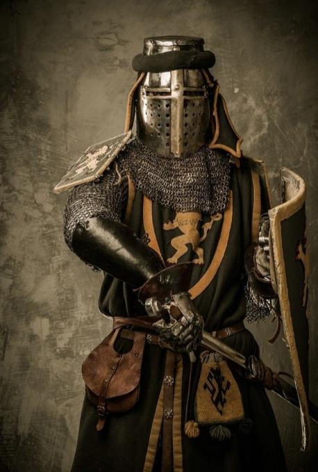 西方历史上真实的骑士铠甲,古代铠甲骑士视频