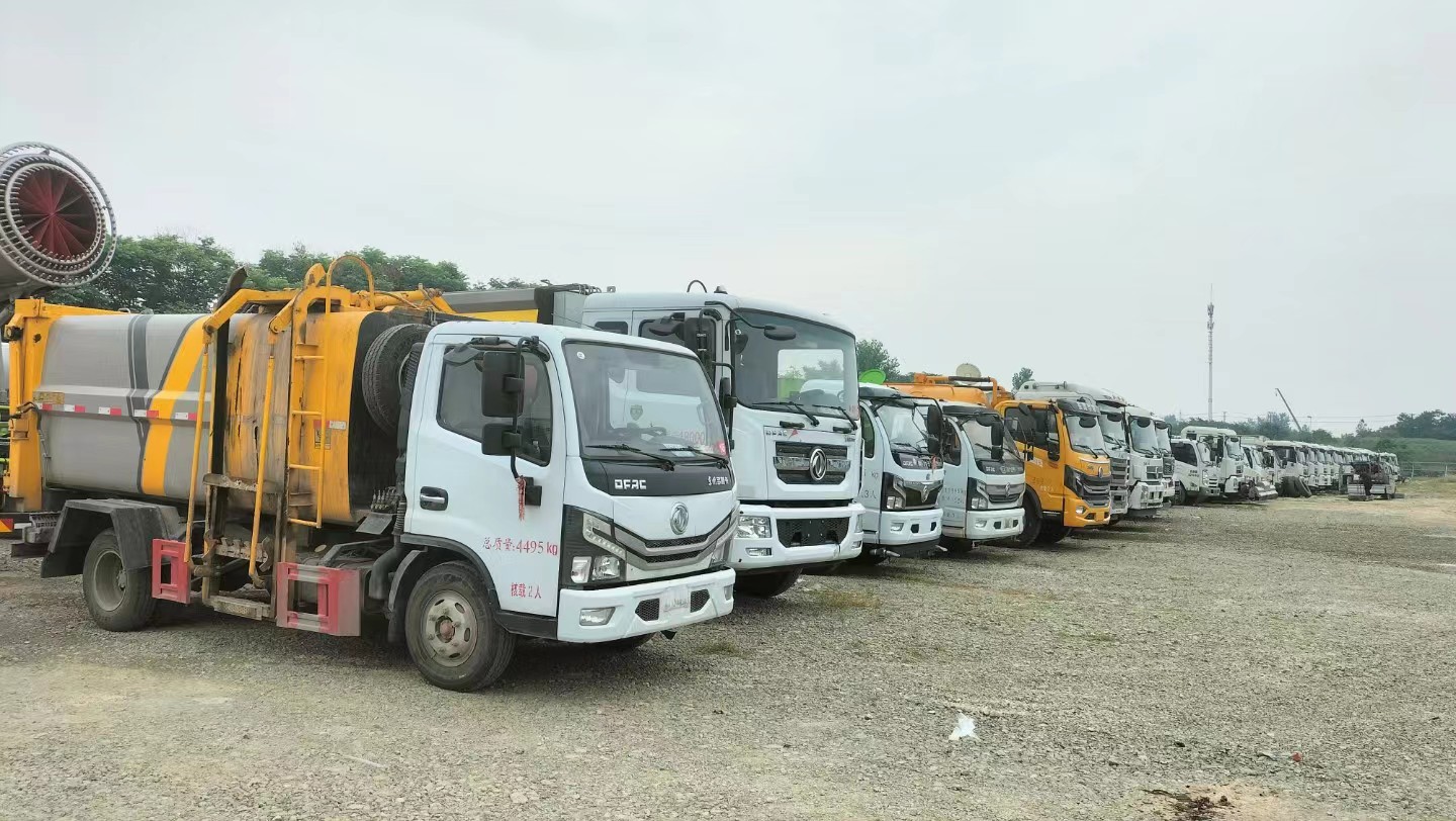 城市清洁洒水车,西四环降尘洒水车出租公司电话