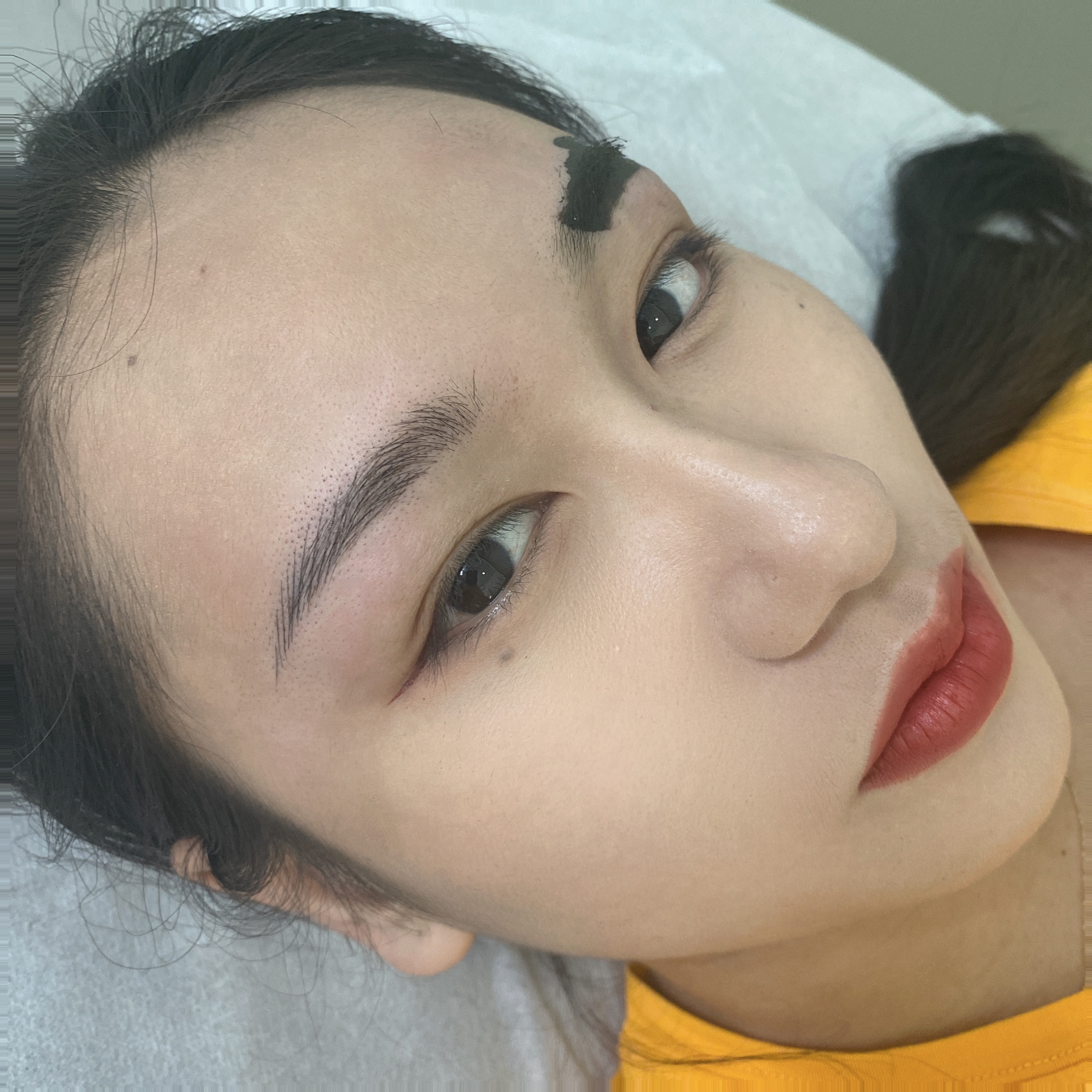 纹眉后为什么会变红怎样预防,纹眉颜色变红对运气有影响吗