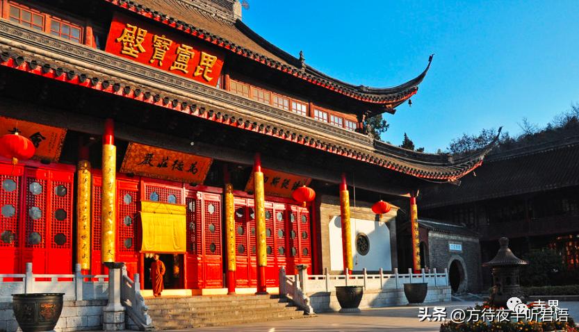 中国最著名的十大寺庙排名,中国十大佛教寺庙排名
