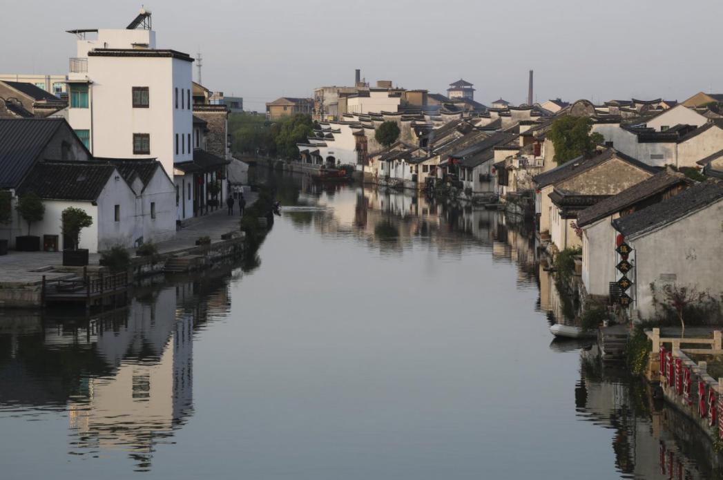 洋河酒梦之蓝天之蓝海之蓝图片,洋河酒海之蓝天之蓝价格分析