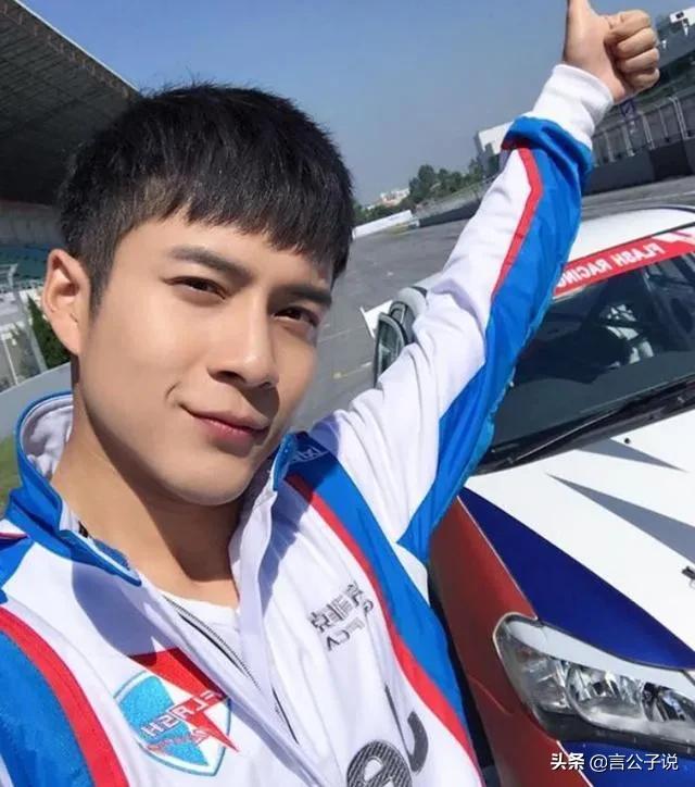 老戏骨大长脸男星,娱乐圈大长脸男星