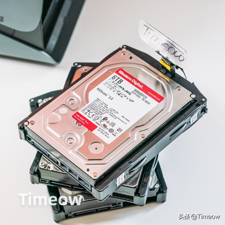 小白的NAS鸟枪换炮从小米升级到极空间z4