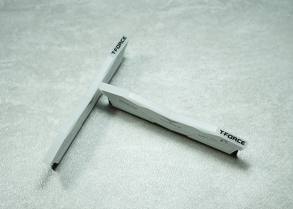 十铨火神内存条ddr5,十铨tforce内存ddr5