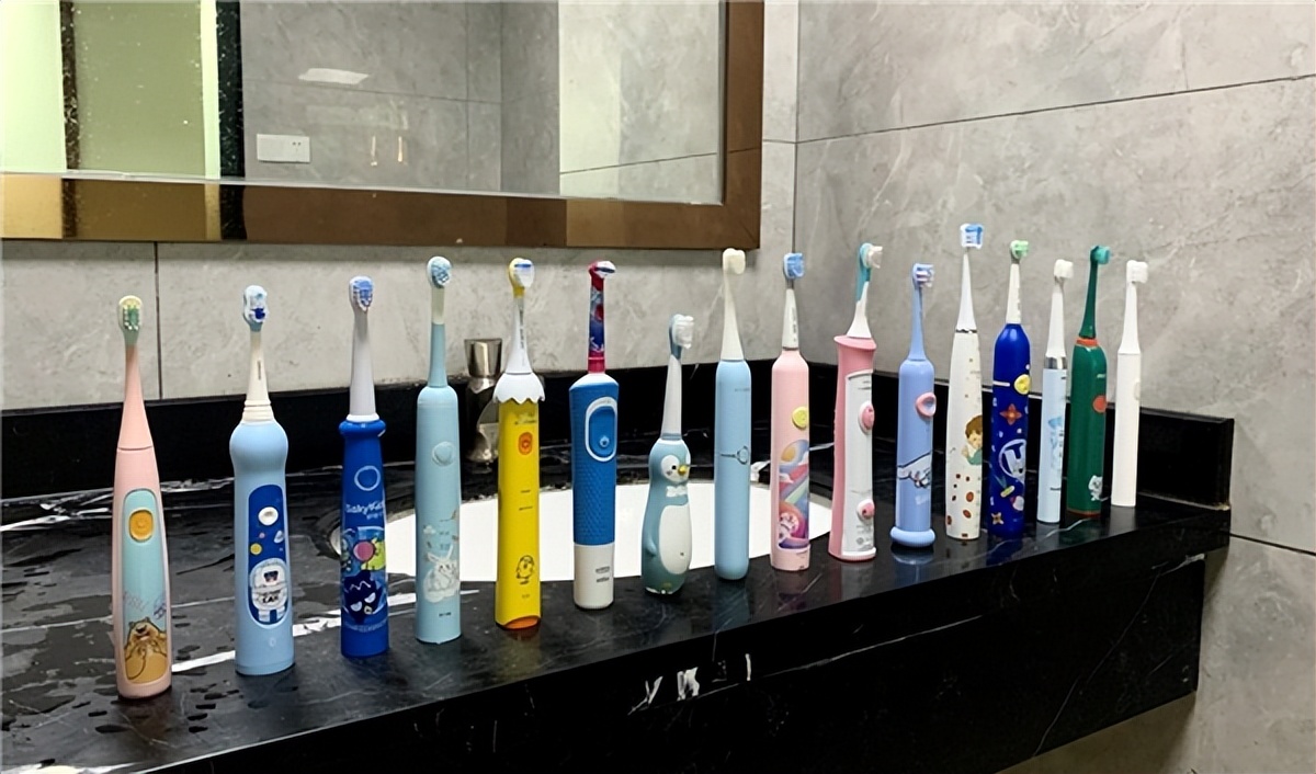 电动牙刷刷牙的坏处,用电动牙刷坏处