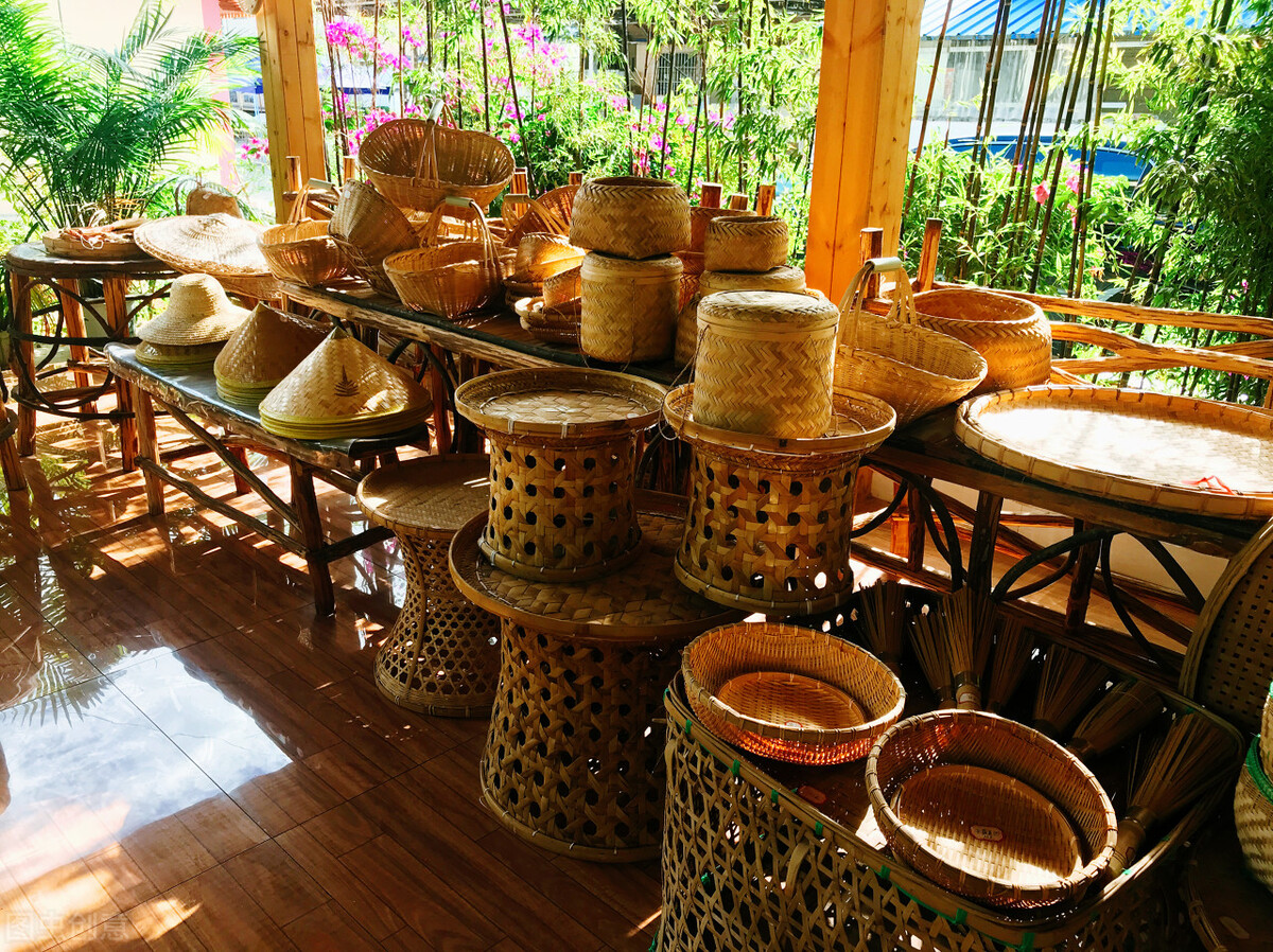 酷热难耐的八月即将过去,天气太热了回云南避暑