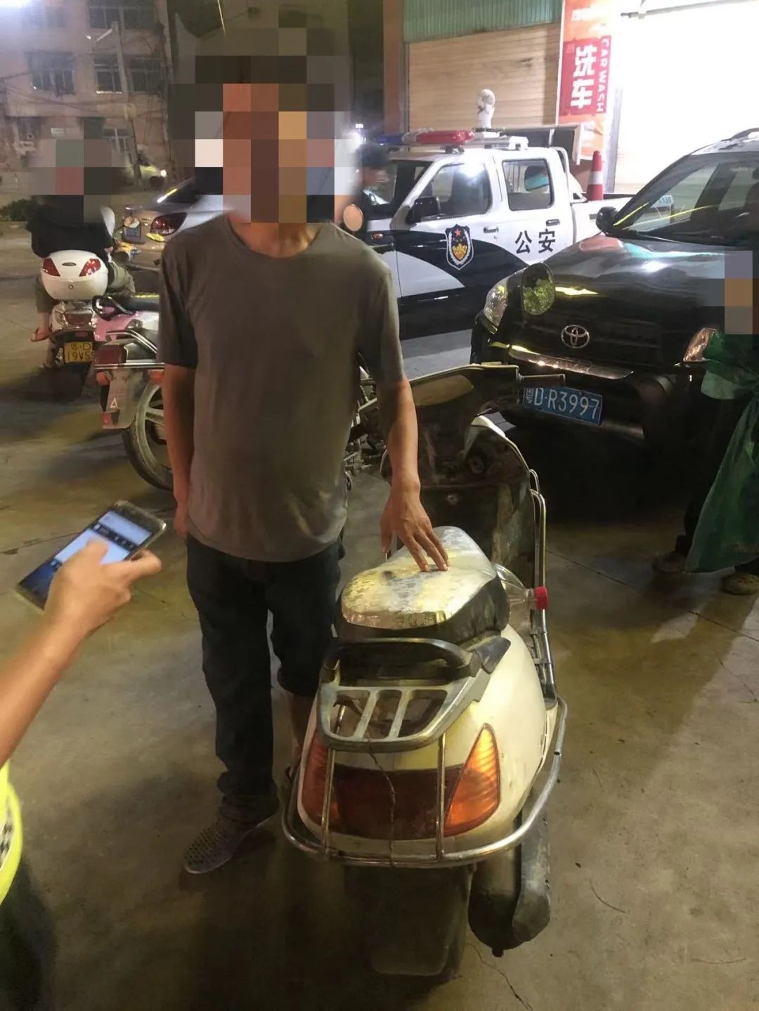 广州重拳整治摩电交通违法行为,摩电车辆违法行为