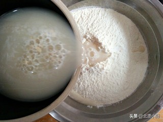 怎样发面蒸包子才松软好看不回缩,发面技巧大全