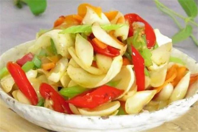 百合功效与作用鲜百合能吃吗,鲜百合50克相炒等于干百合多少克